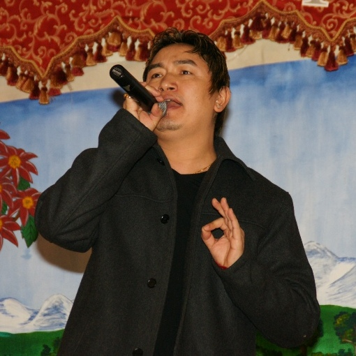 Roshnai Gurung