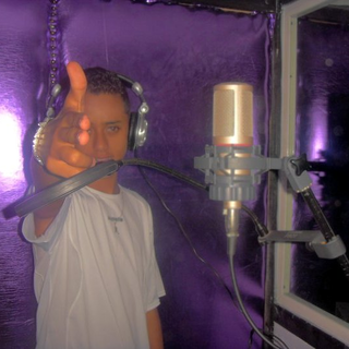 Microphone Aachiri