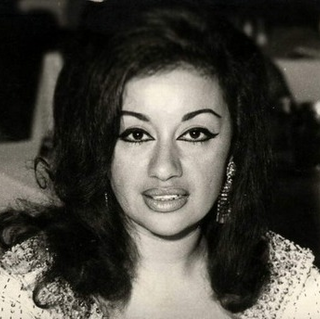 Ya Aghla Esm Fi El Wegoud