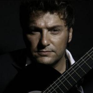 Yeslamouli Li Beygharou